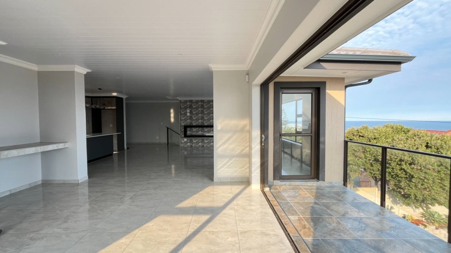 4 Bedroom Property for Sale in Dana Bay Western Cape